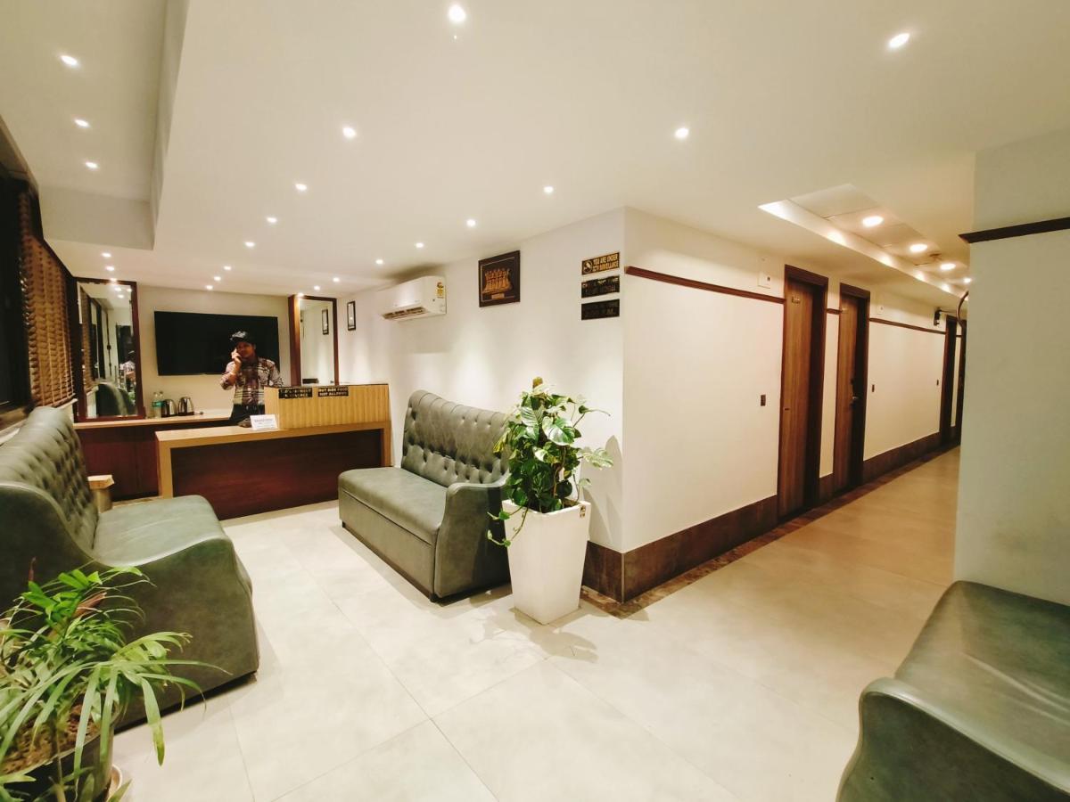 Aura Rooms Dehradun Exterior foto